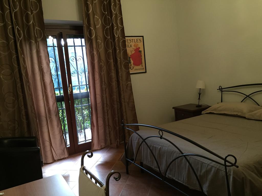 B&B Le Querce Formello Δωμάτιο φωτογραφία